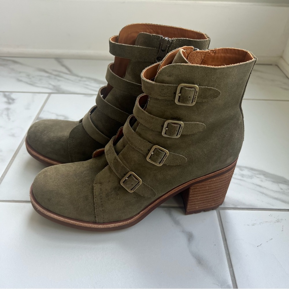 Like new Kork Ease booties